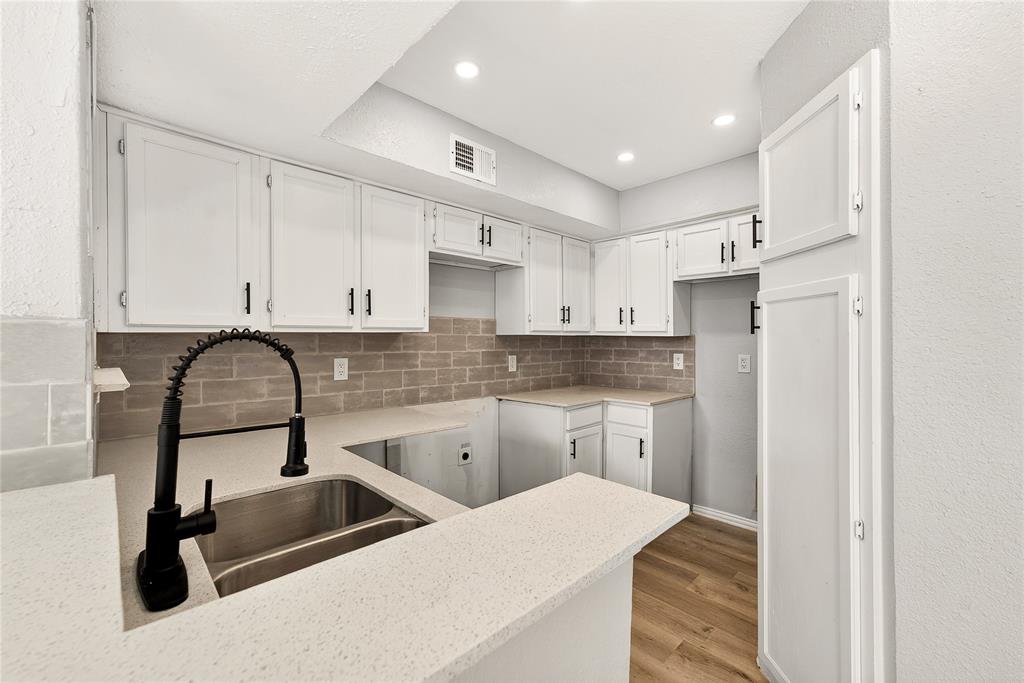 Richland Trace Condos - Residential