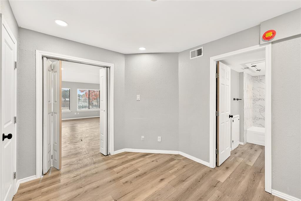 Richland Trace Condos - Residential