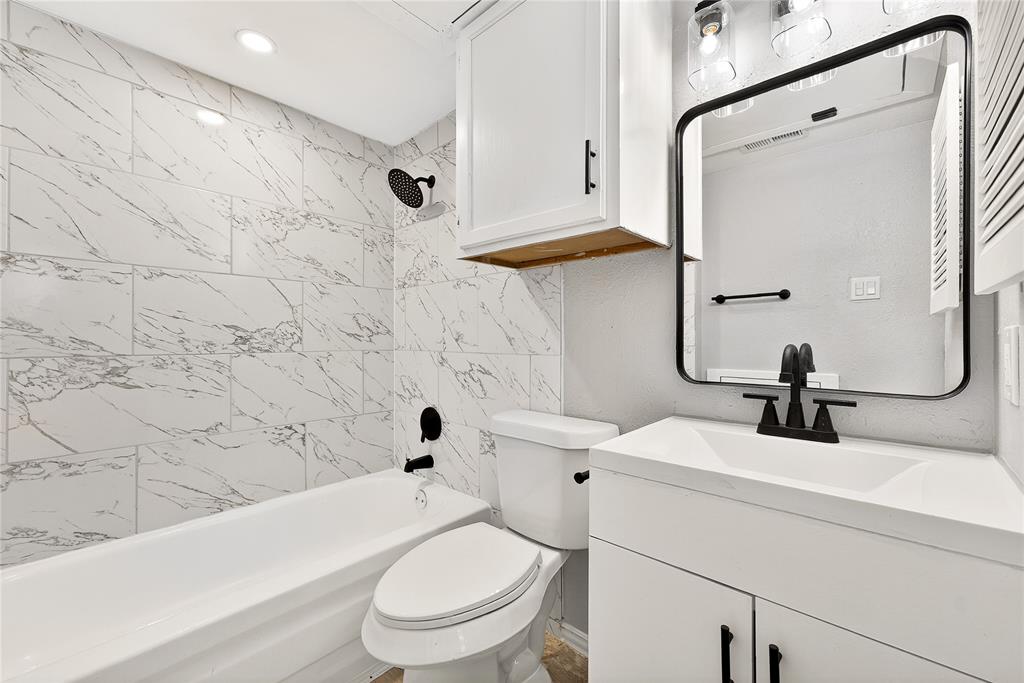 Richland Trace Condos - Residential