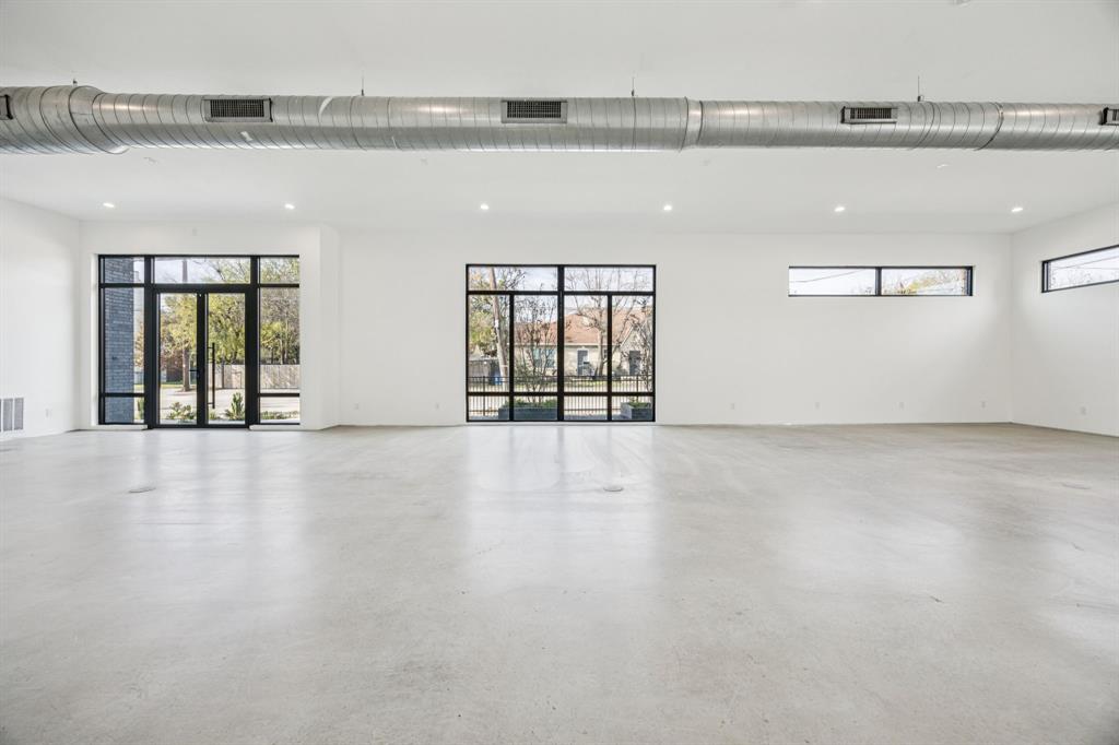 Dallas Land and Loan 03 - Commercial Sale