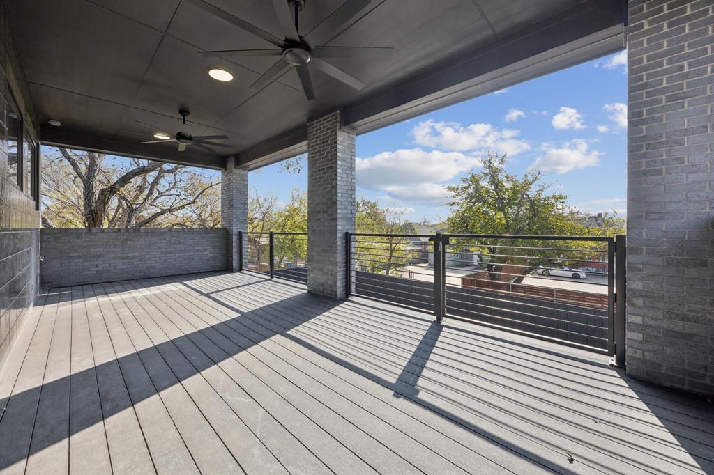 Dallas Land and Loan 03 - Commercial Sale