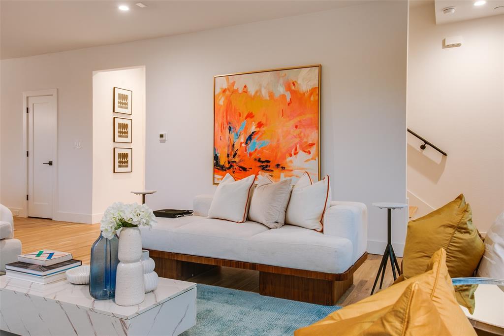 Lakeside - Residential