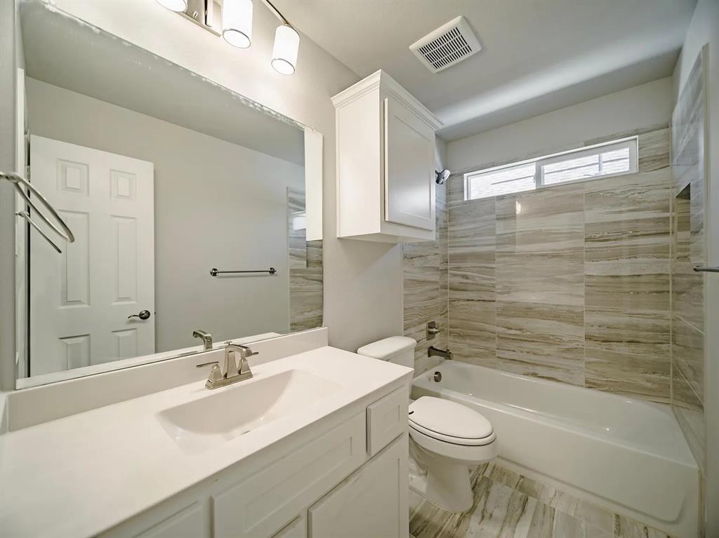 Homestead At Ownsby Farms Ph 2, The - Residential Lease