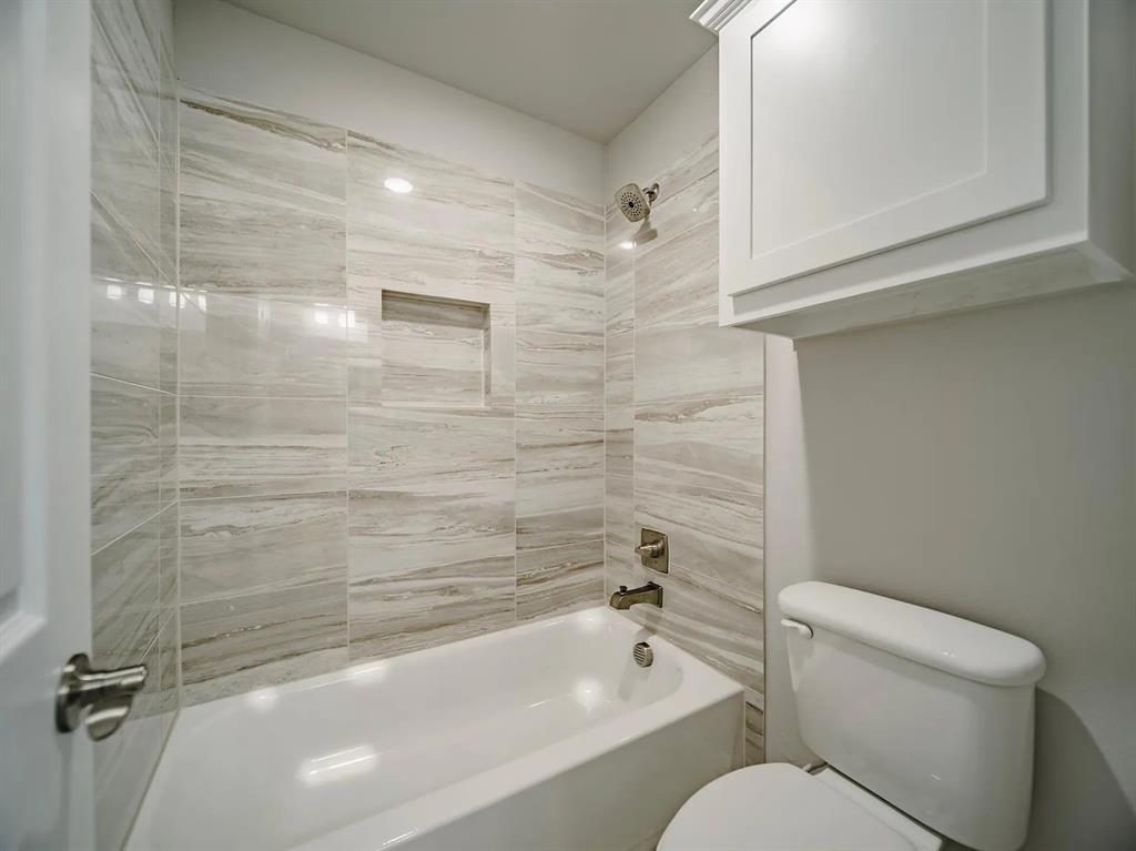 Homestead At Ownsby Farms Ph 2, The - Residential Lease