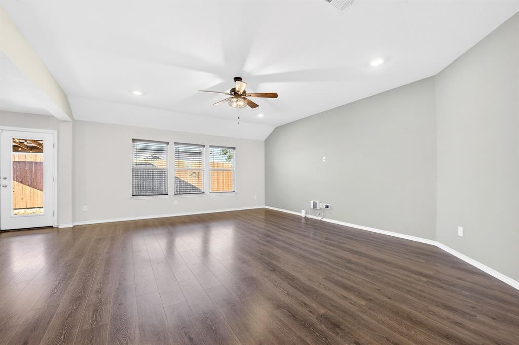 Camden Park, Ph 3 - Residential Lease