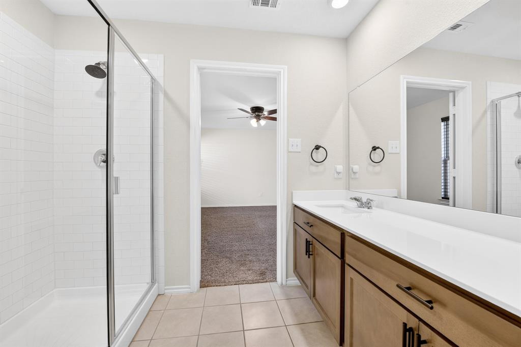 Camden Park, Ph 3 - Residential Lease