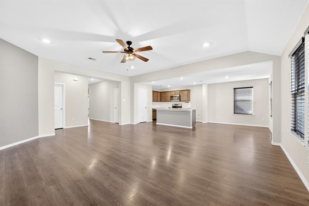 Camden Park, Ph 3 - Residential Lease