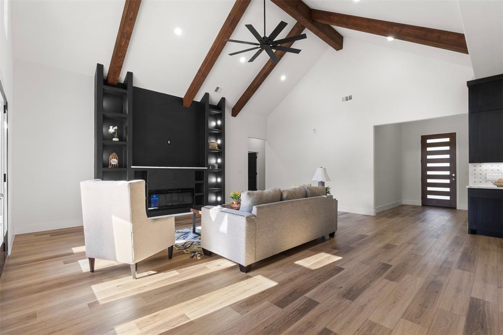 Paradise Oaks Sub - Residential