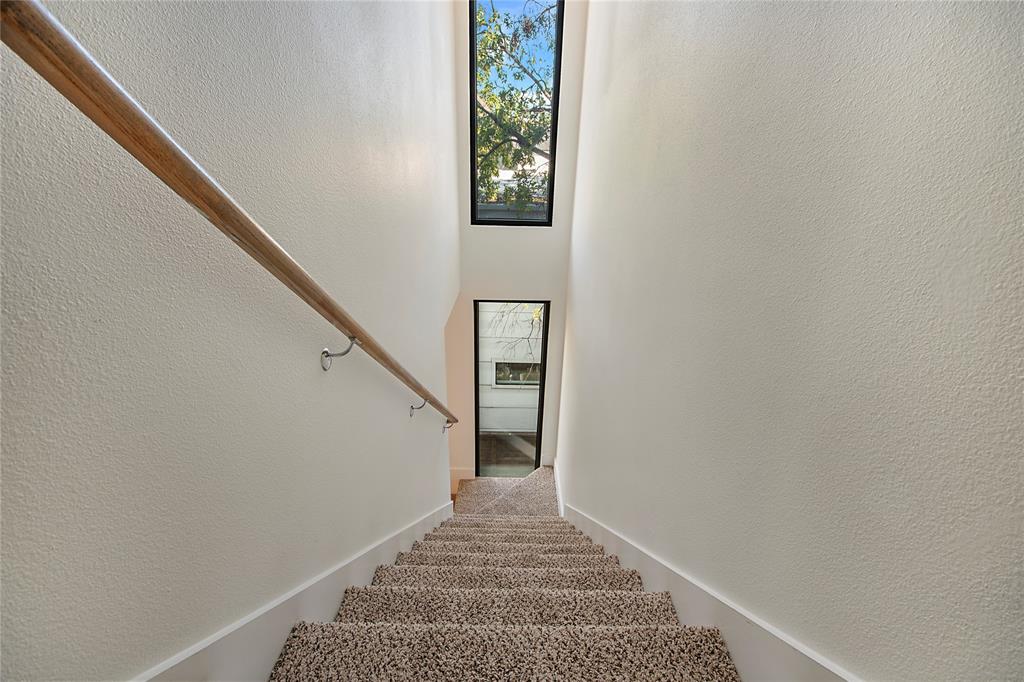 Roseland Patio Condos - Residential Lease