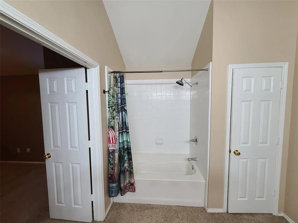 Walnut Hills Add - Residential Lease