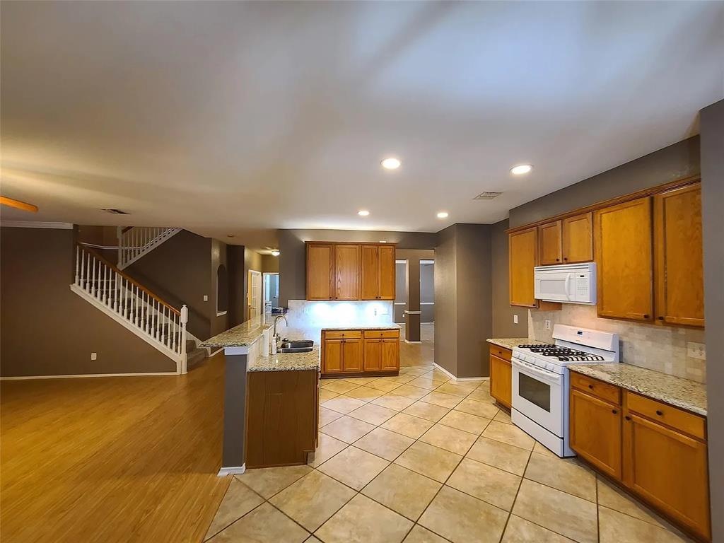 Walnut Hills Add - Residential Lease