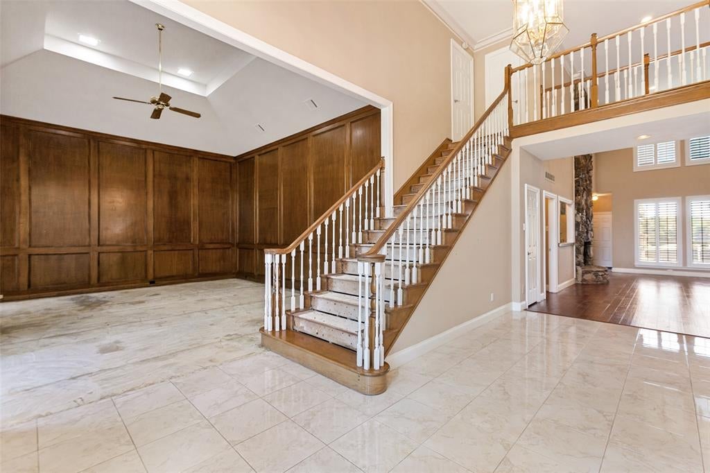2605 Oak Point Drive