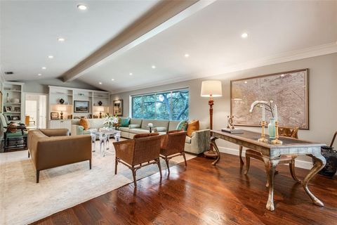 6130 Bandera Avenue D Dallas TX 75225