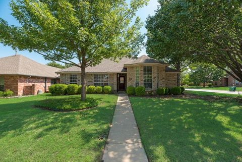 200 Meadow Lane Denton TX 76207