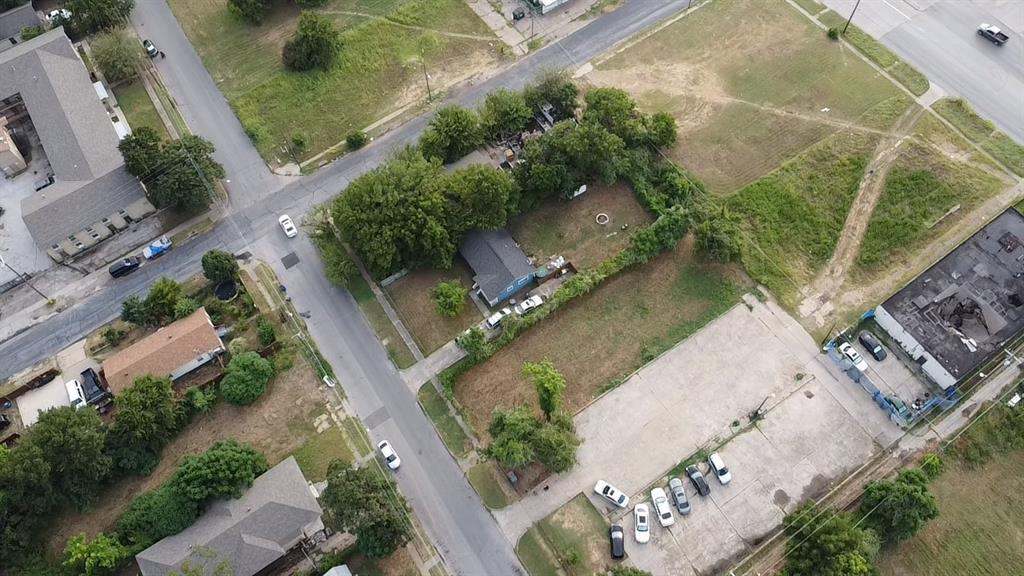 Chestnut Hill - Land