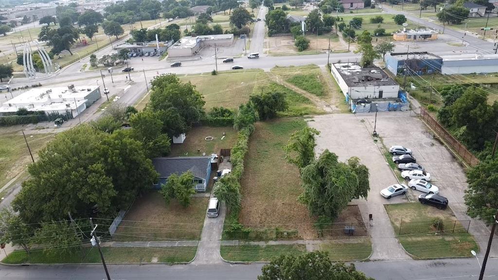 Chestnut Hill - Land