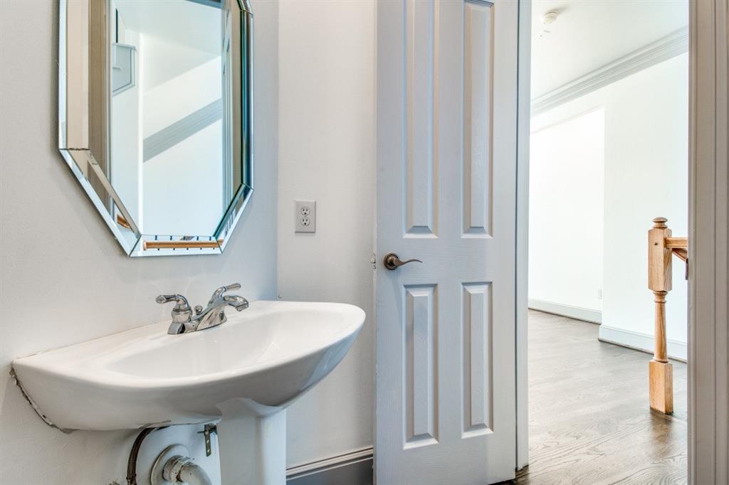 Lovers Lane Condo 4125 - Residential Lease