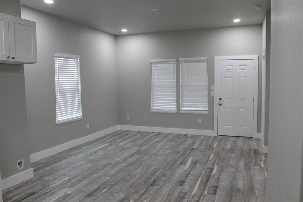 Photo of 104-3 Lots Hubbard Street, Alvord, TX 76225 (MLS # 21350678)