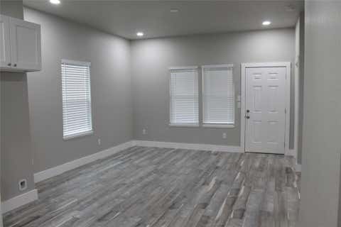 Photo of 104-3 Lots Hubbard Street, Alvord, TX 76225 (MLS # 21350678)