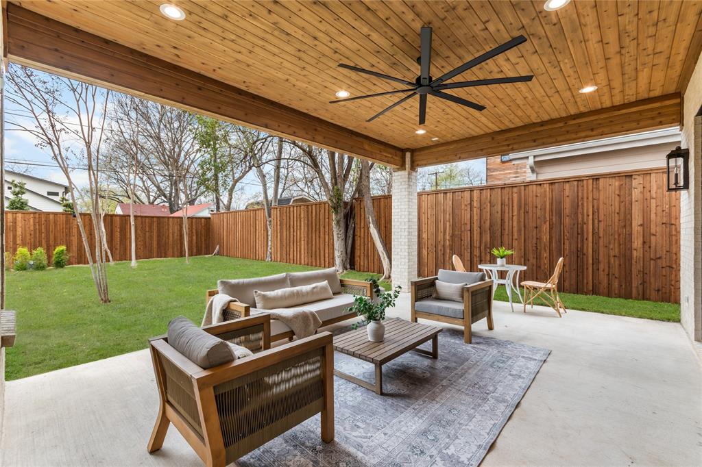 Lake Crest - Residential