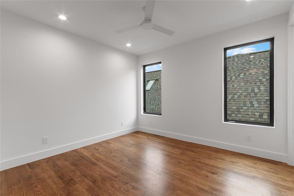 Lake Crest - Residential