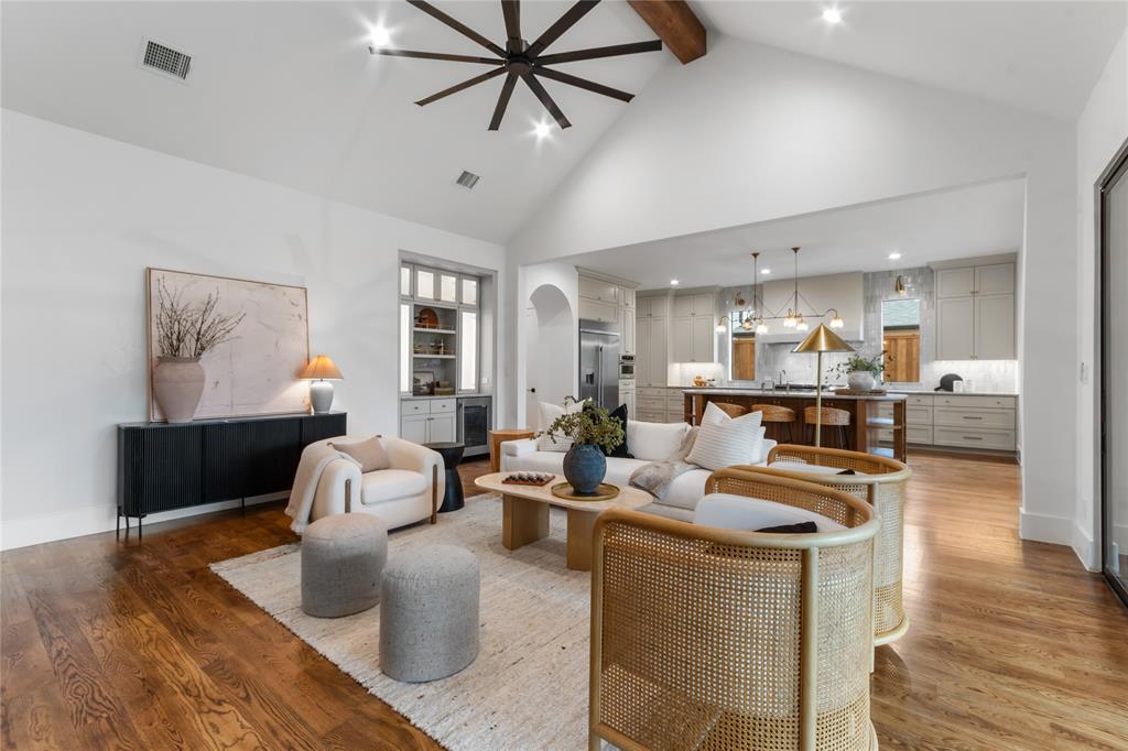 Lake Crest - Residential