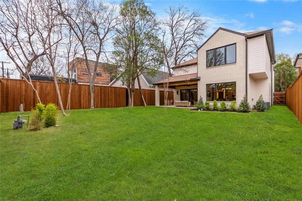 Lake Crest - Residential