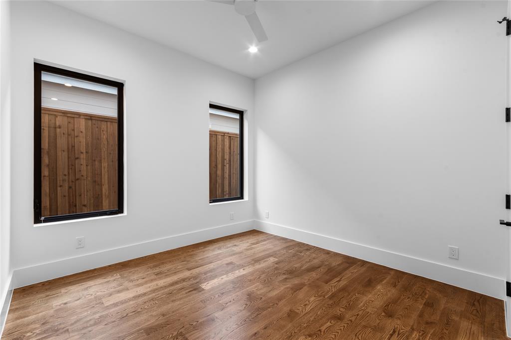 Lake Crest - Residential