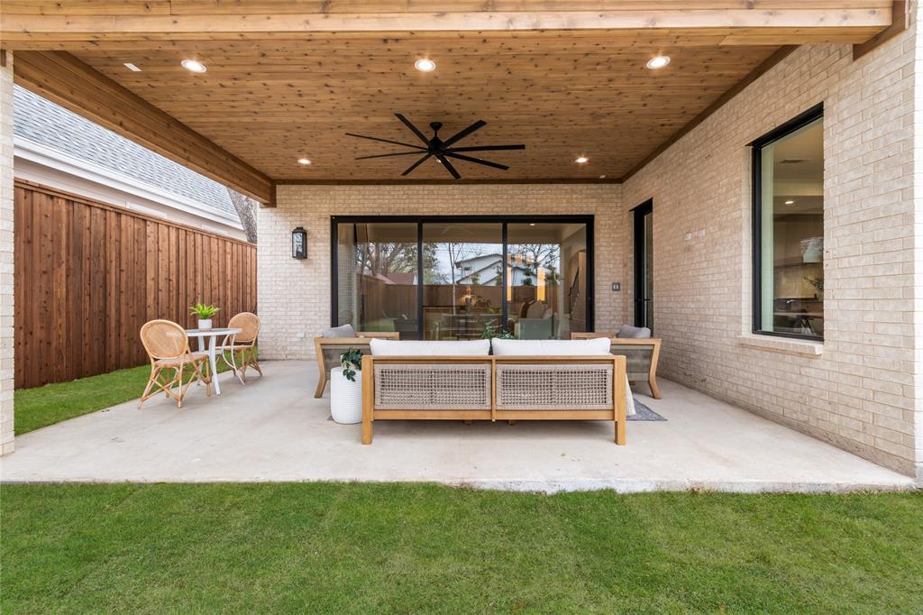 Lake Crest - Residential