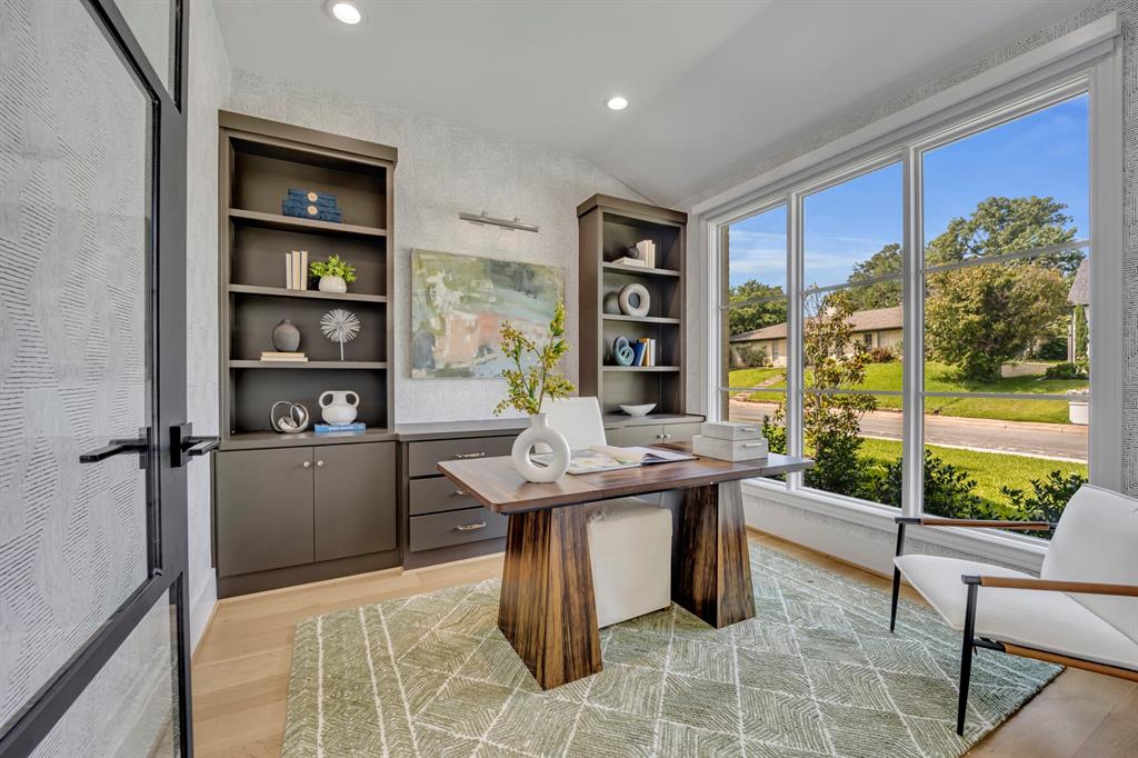 7141 Lyre Lane