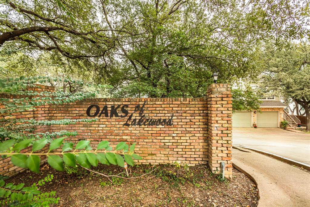 Oaks Of Lakewood Condo - Residential Lease