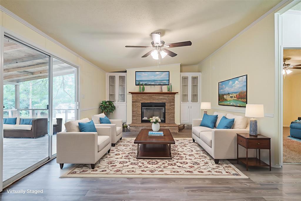 201 W Elm Drive