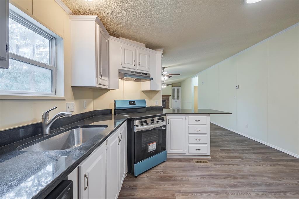 201 W Elm Drive