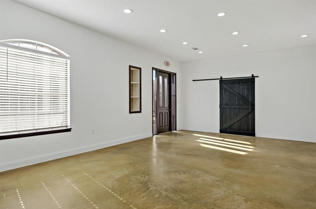 Ez Office Condos - Commercial Lease