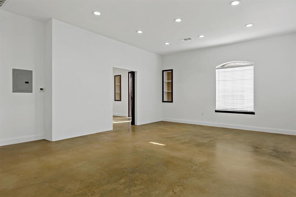 Ez Office Condos - Commercial Lease