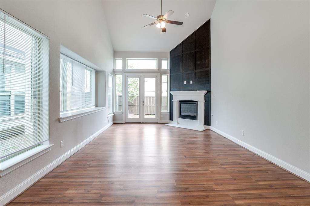8708 Fairway Lane