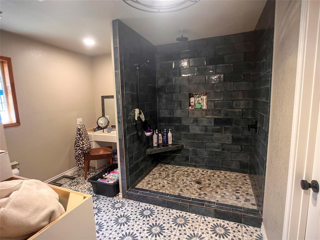 Manuel Madrigal Surv Abs #556 - Residential