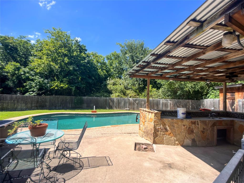 Manuel Madrigal Surv Abs #556 - Residential