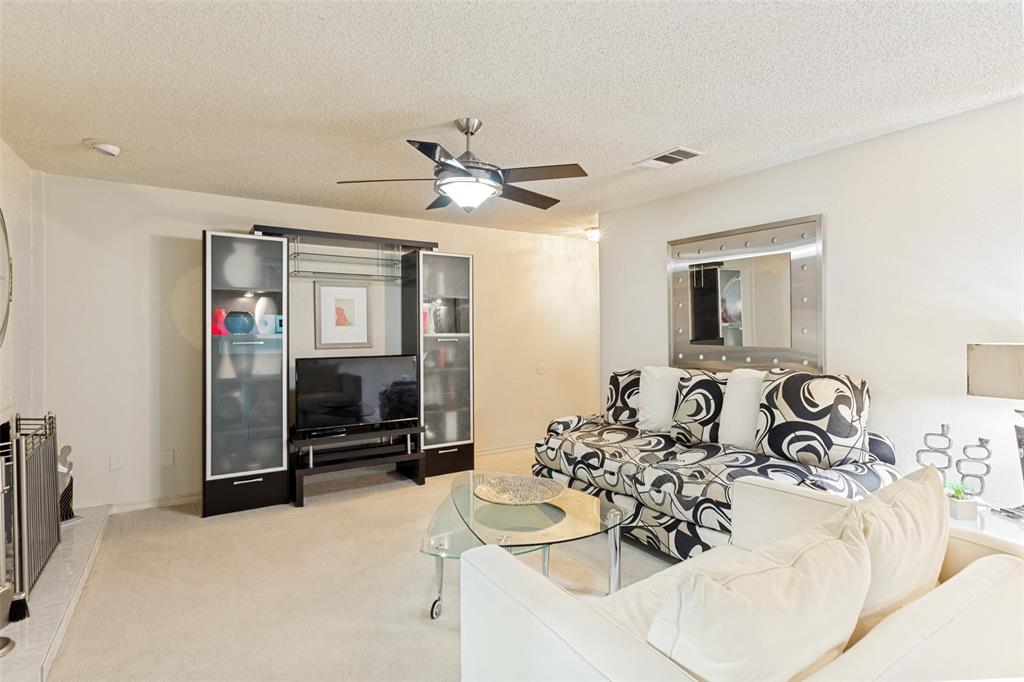 2100 Friendly Drive 3014