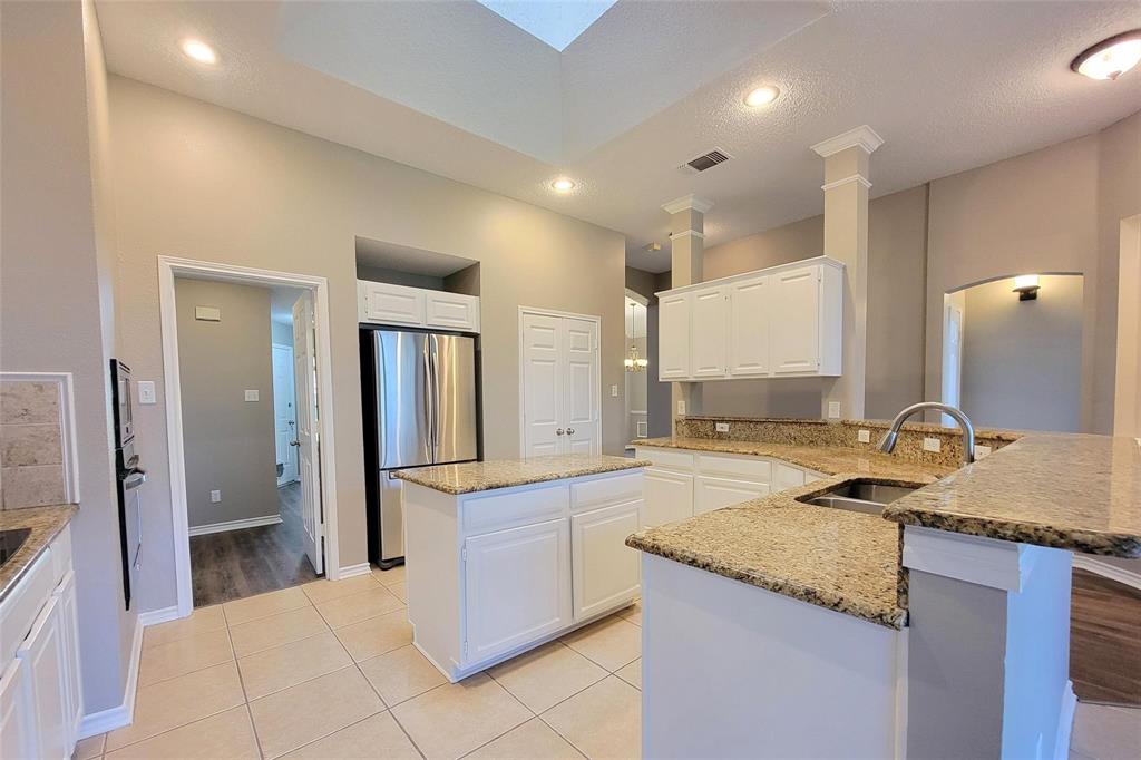 The Knoll At Oakmont Ph 1c - Residential Lease