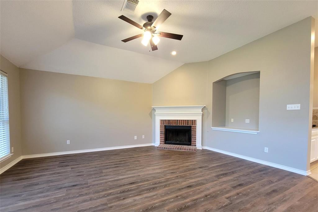 The Knoll At Oakmont Ph 1c - Residential Lease