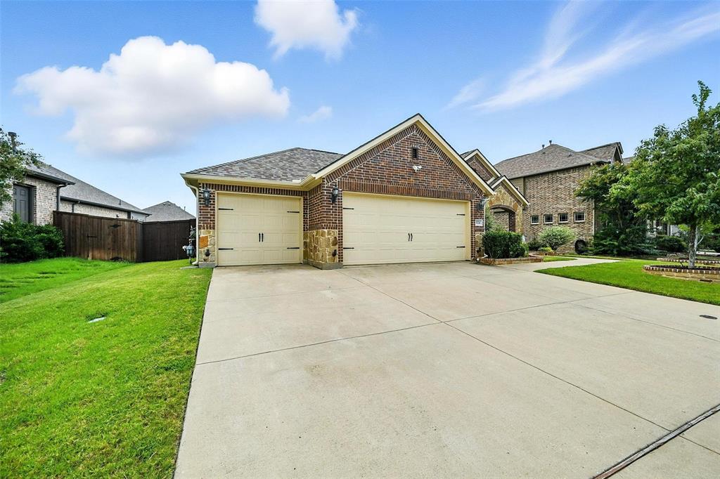 524 Warner Drive