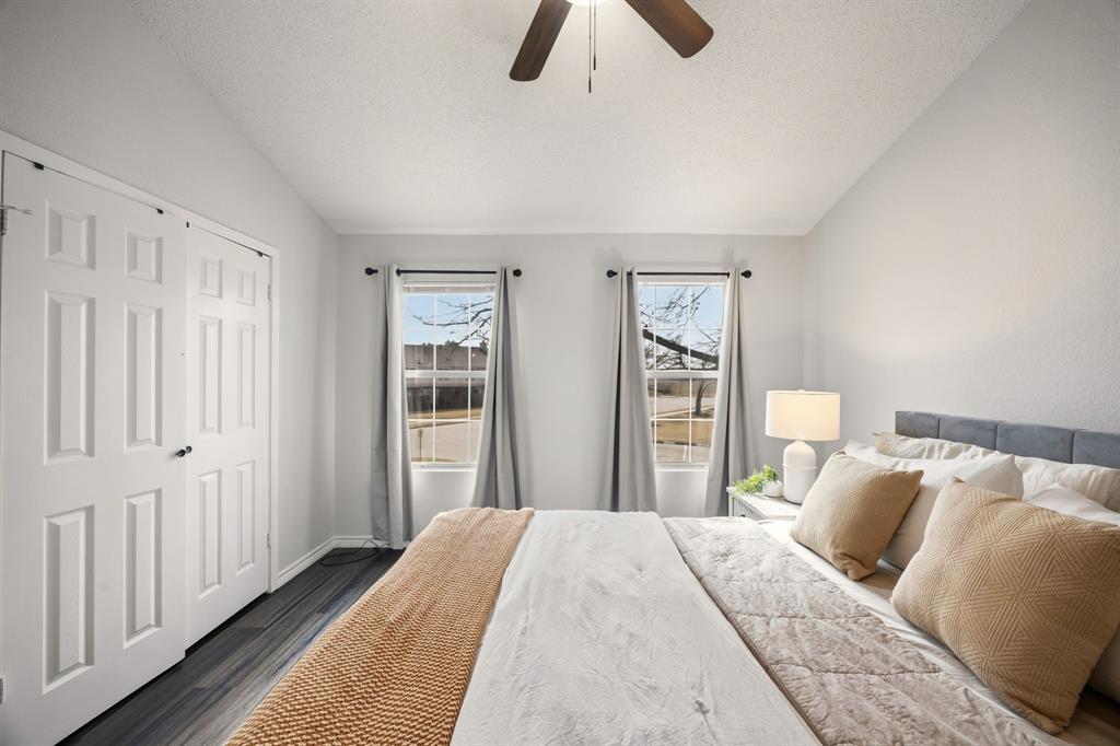 Pheasant Landing #8 - Residential