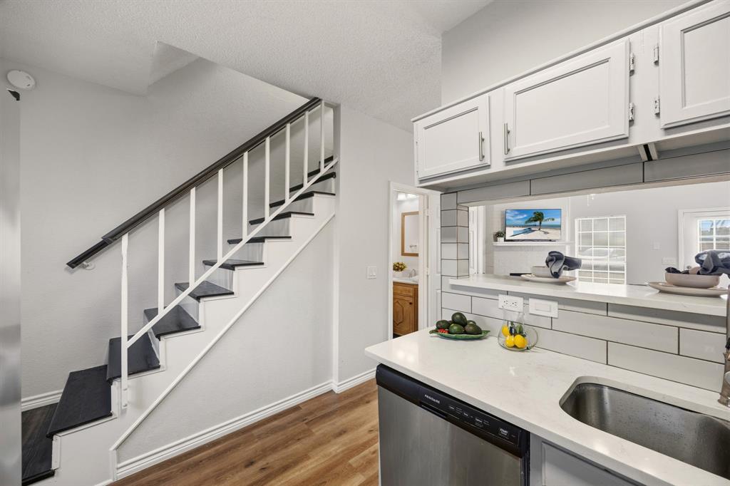 Pheasant Landing #8 - Residential