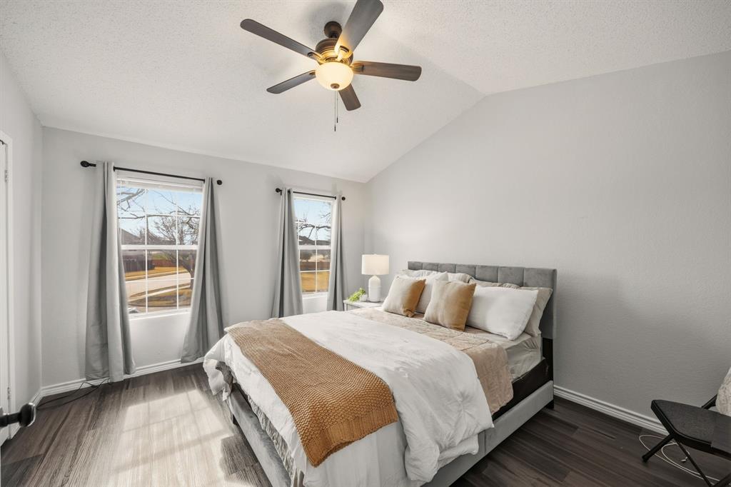 Pheasant Landing #8 - Residential