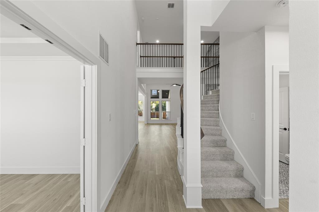 8522 Great Stone Drive