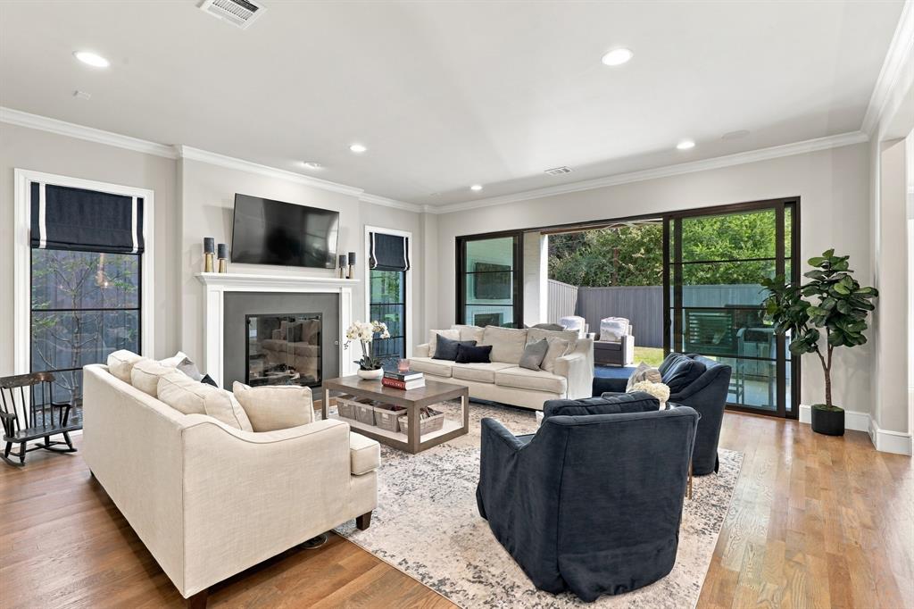 4112 Santa Barbara Drive