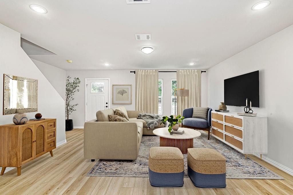 3644 Vaughn Boulevard