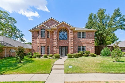 425 Baltusrol Circle Garland TX 75044