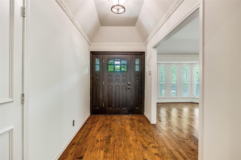 9223 Club Glen Drive